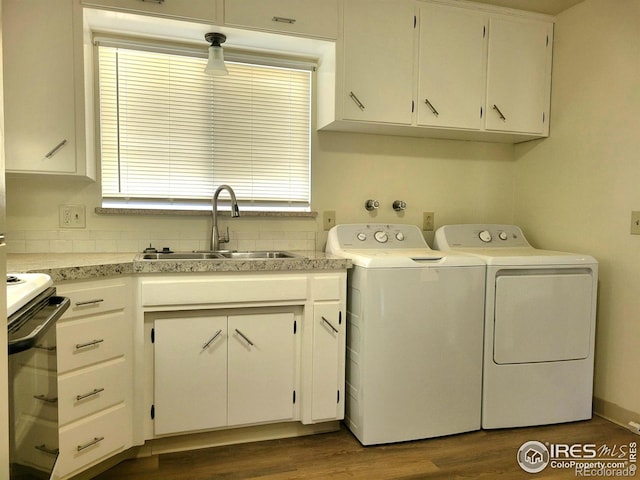 117 Valentine Ln, Longmont, CO 80501 - laundry room featuring dark wood-style flooring and washing machine and clothes dryer