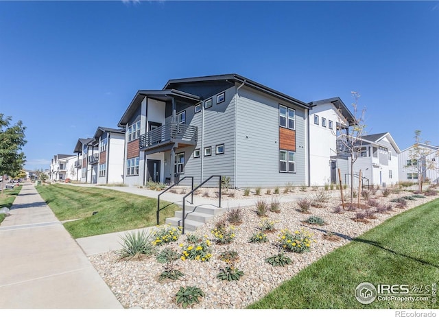 2120 Falling Leaf Dr Unit 8, Windsor, CO 80550 - photo 1