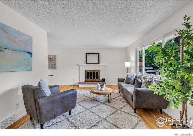 1426 Brookfield Dr, Longmont, CO 80501