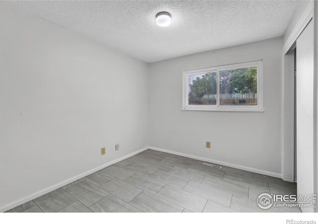 1426 Brookfield Dr, Longmont, CO 80501