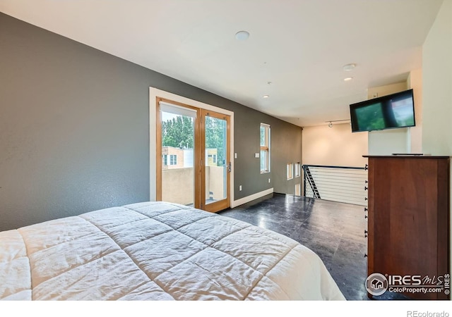 801 Confidence Dr Unit 16, Longmont, CO 80504 - bedroom featuring access to exterior and recessed lighting