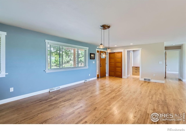 11895 Oxford Rd, Longmont, CO 80504 - photo 8