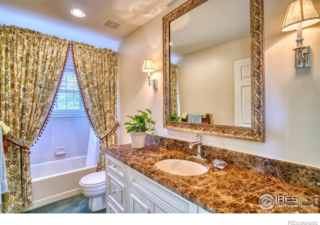 4471 Wellington Rd, Boulder, CO 80301 - full bath featuring vanity, shower / bath combo, and recessed lighting