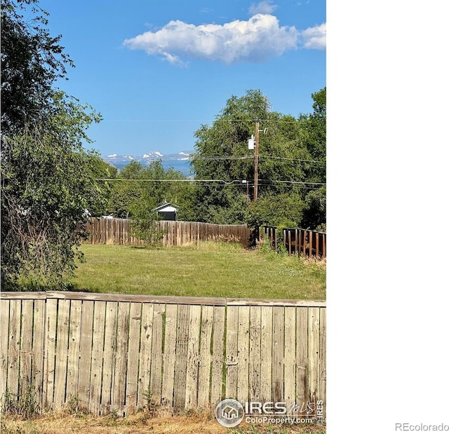 2395 Sandpiper Dr, Lafayette, CO 80026 - view of yard