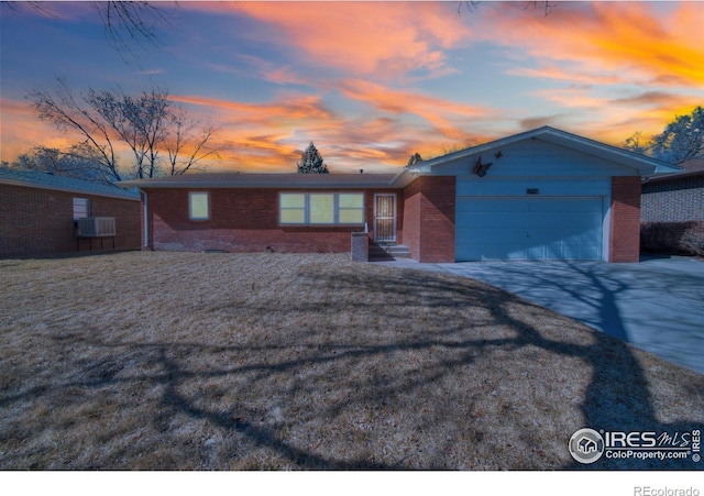 815 Vickie St, Fort Morgan, CO 80701 - photo 1