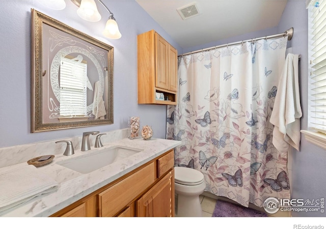 1014 Andrews Peak Dr Unit D112, Fort Collins, CO 80521 - bathroom with vanity, a shower with curtain, and tile patterned floors