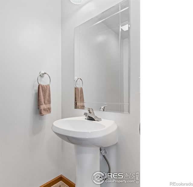 1695 Gray Hawk Ct, Estes Park, CO 80517 - view of bathroom