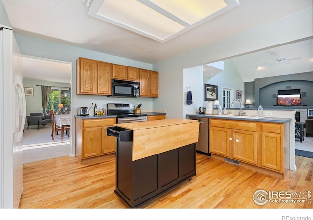 3238 Honeysuckle Ct, Fort Collins, CO 80521 - photo 7