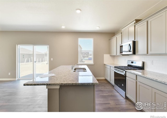 9910 Biscay St, Commerce City, CO 80022 - photo 8