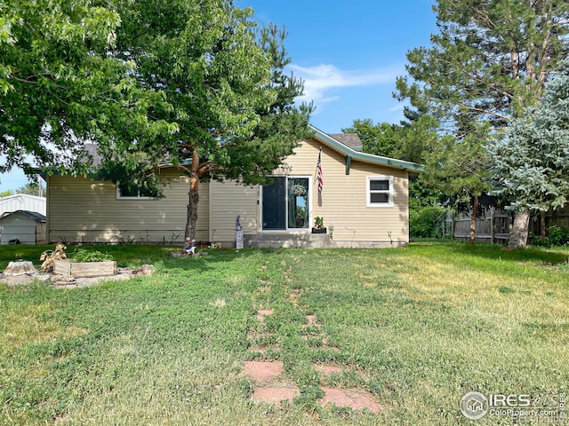 329 S Wynona Ave, Holyoke, CO 80734 - back of house