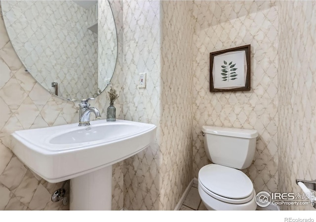 4919 Noble Park Pl, Boulder, CO 80301 - bathroom featuring toilet