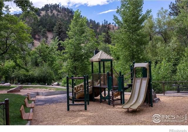 337 Arapahoe Ave Unit 303, Boulder, CO 80302 - view of community playground