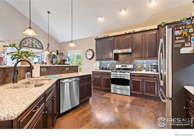 4365 Thompson Pkwy, Johnstown, CO 80534 - photo 9