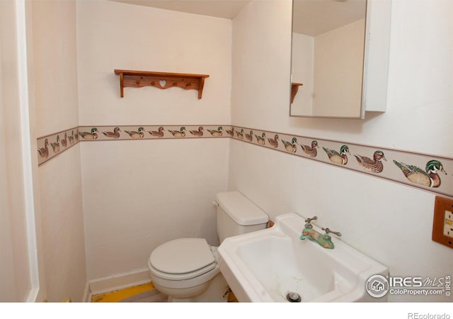 19089 Chambers Dr, Sterling, CO 80751 - bathroom with a sink and toilet