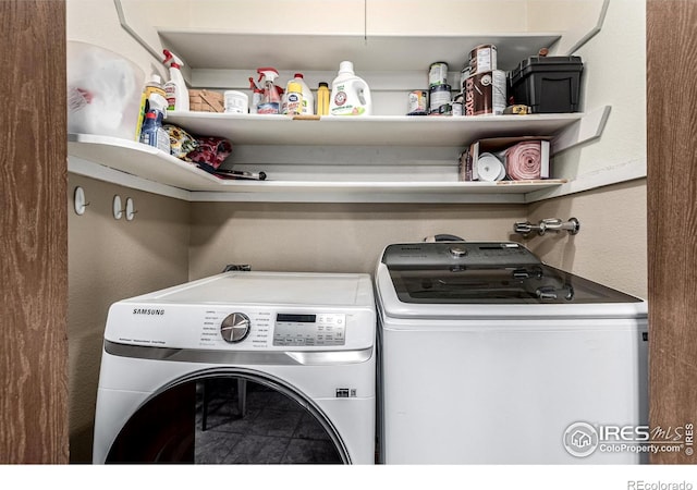 14 Douglas Dr N, Broomfield, CO 80020 - laundry area featuring separate washer and dryer