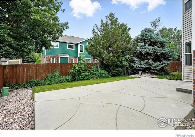 2078 Goldfinch Ct, Longmont, CO 80503 - view of patio / terrace