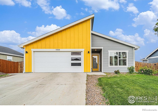 3308 Sheltered Harbor Dr, Evans, CO 80620 - photo 2