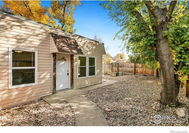1620-1626 E 17th St, Loveland, CO 80538 - view of exterior entry