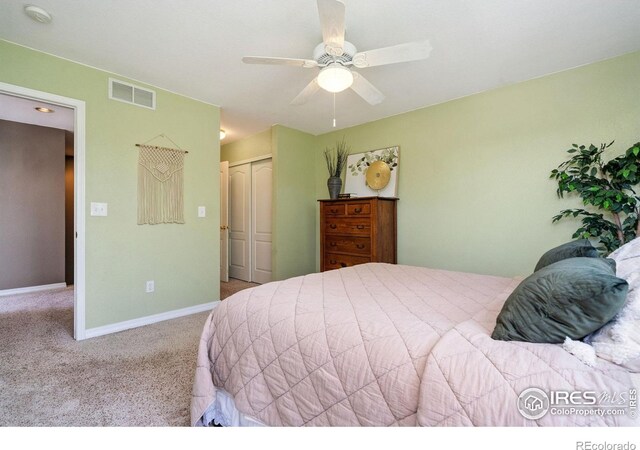 6721 Antigua Dr Unit 57, Fort Collins, CO 80525 - carpeted bedroom featuring a closet and a ceiling fan