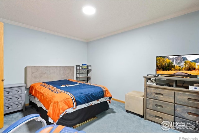 611 Elizabeth Ave, Platteville, CO 80651 - bedroom featuring ornamental molding, carpet, and recessed lighting
