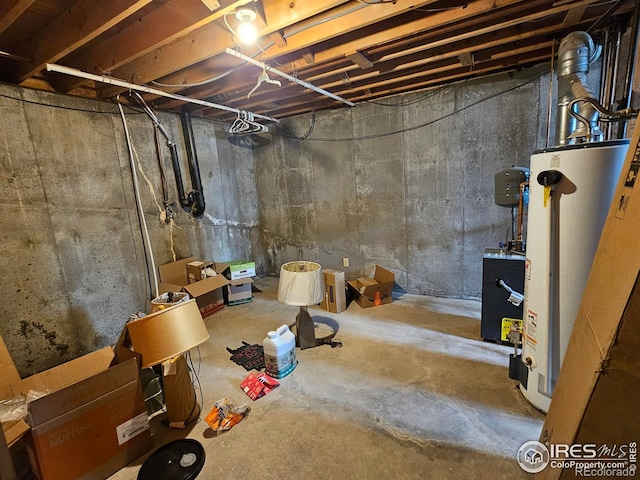 1402 Fillmore St, Sterling, CO 80751 - unfinished basement with gas water heater