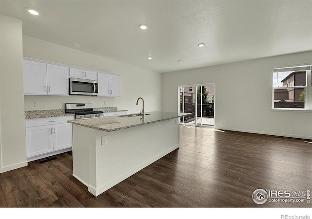 2494 Wren Dr, Johnstown, CO 80534 - photo 7