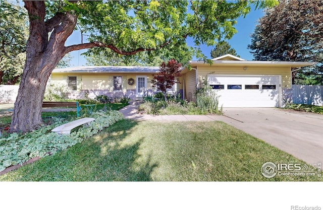 2319 Cotswold Ct, Fort Collins, CO 80526 - ranch-style home with a garage and driveway