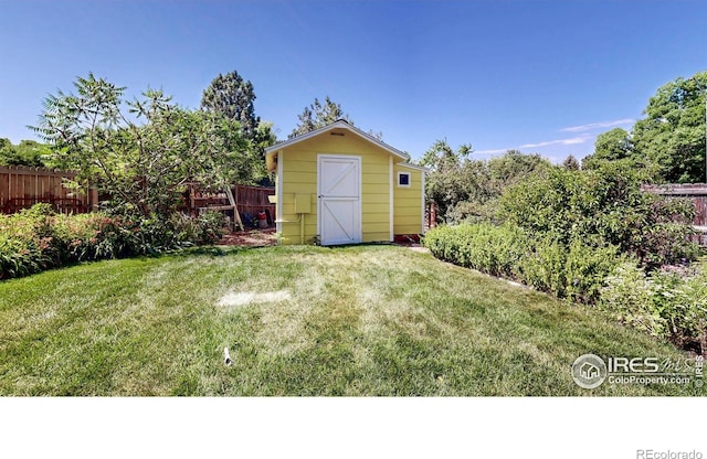 2319 Cotswold Ct, Fort Collins, CO 80526 - view of yard with a storage unit