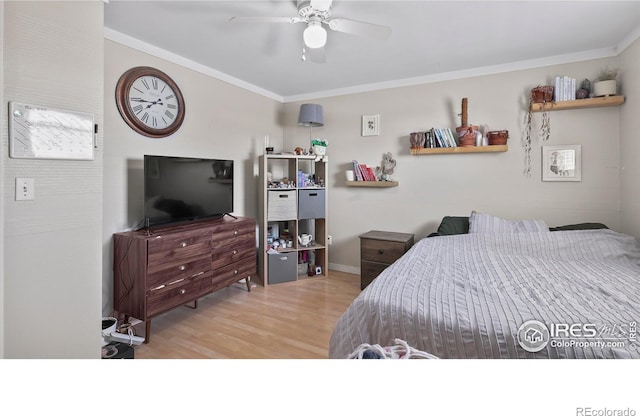 215 Chestnut St Unit A5, Windsor, CO 80550 - bedroom featuring wood finished floors, crown molding, and a ceiling fan