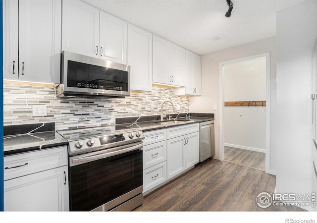 1111 Fairway Club Cir Unit 1, Estes Park, CO 80517 - photo 2