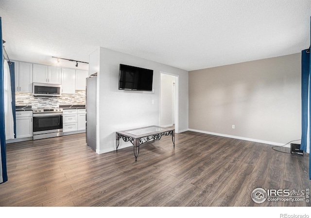1111 Fairway Club Cir Unit 1, Estes Park, CO 80517 - photo 3