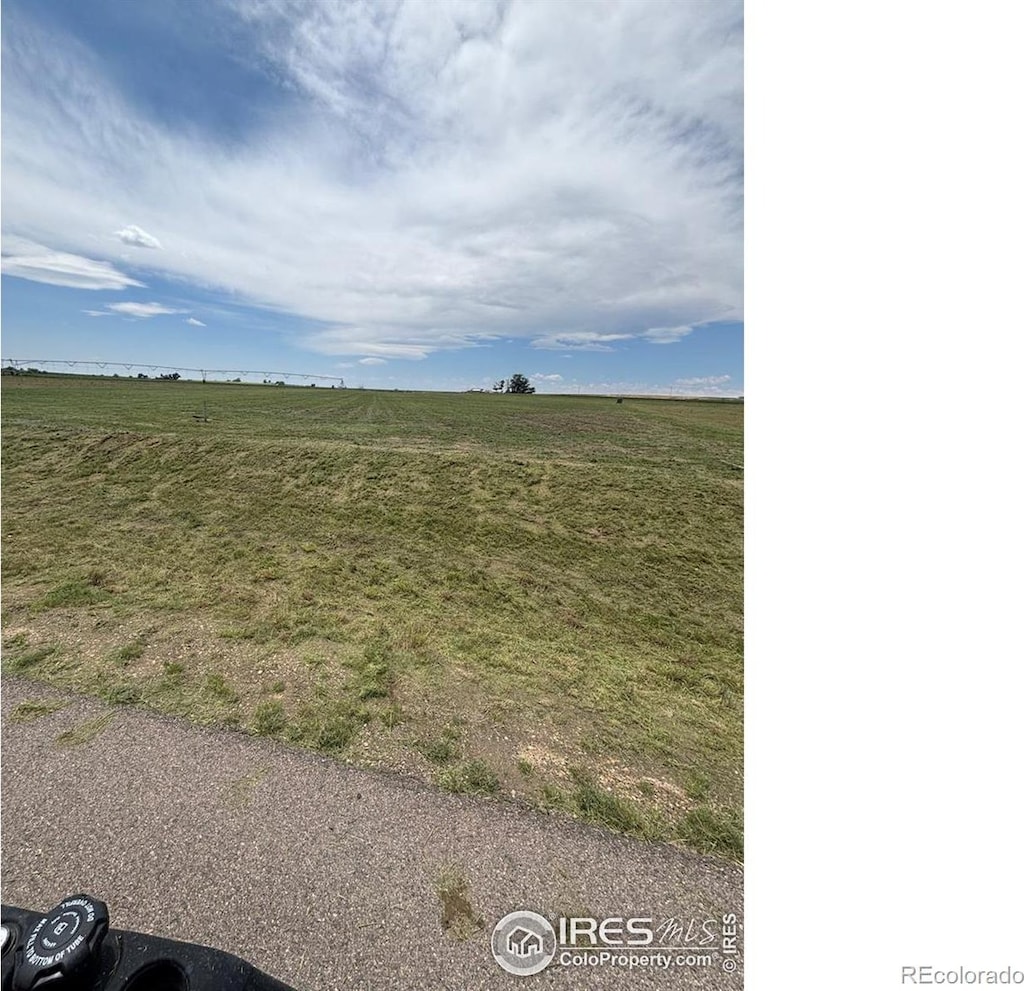 9320 Meadow Farms Dr, Milliken, CO 80543