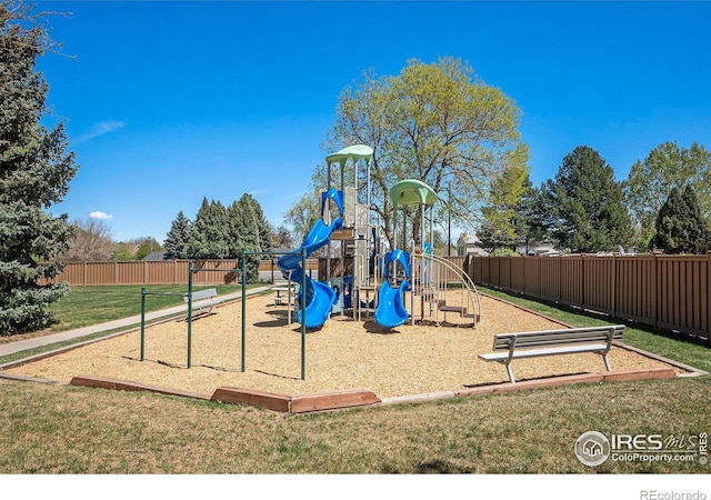 5225 White Willow Dr Unit H210, Fort Collins, CO 80528 - view of communal playground