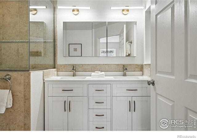 2545 Woodstock Pl, Boulder, CO 80305 - full bathroom featuring double vanity