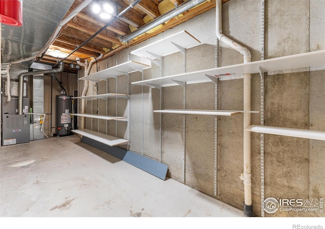 3822 W 11th St Unit 35, Greeley, CO 80634 - unfinished basement featuring gas water heater and heating unit