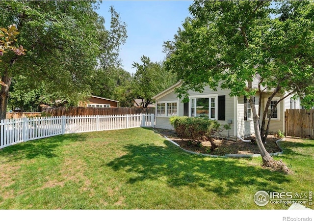 511 E Prospect Rd, Fort Collins, CO 80525 - view of fenced backyard