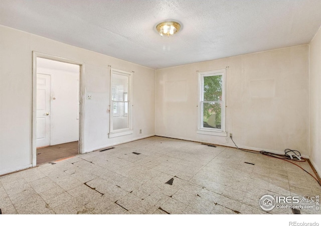 760 E 8th St, Loveland, CO 80537 - photo 4
