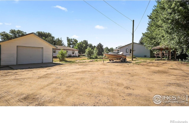 229 E Union Ave, La Salle, CO 80645 - photo 2