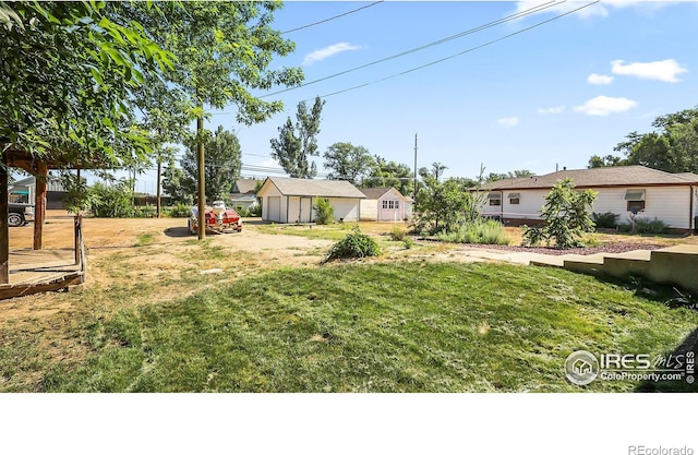 229 E Union Ave, La Salle, CO 80645 - photo 3