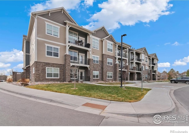 4622 Hahns Peak Dr Unit 307, Loveland, CO 80538 - photo 1