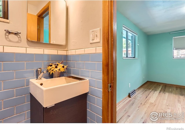 1218 Sunset St, Longmont, CO 80501 - photo 18