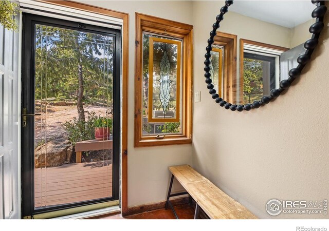 419 Whispering Pines Dr, Estes Park, CO 80517 - photo 2