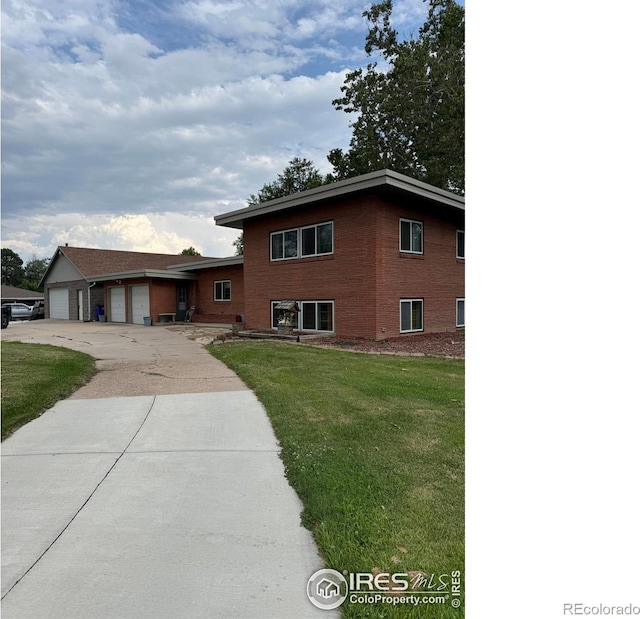 2204 20th St, Greeley, CO 80631 - photo 2