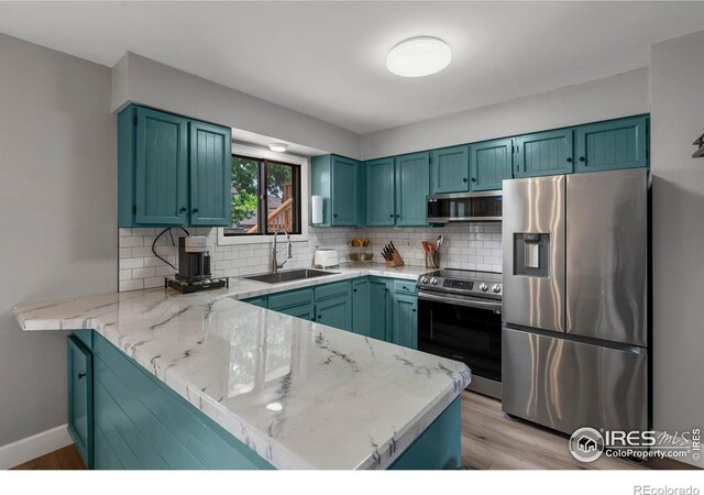 1717 Diana Dr, Loveland, CO 80537 - photo 8
