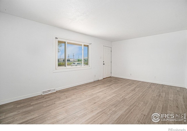2341 5th Ave, Greeley, CO 80631 - photo 3