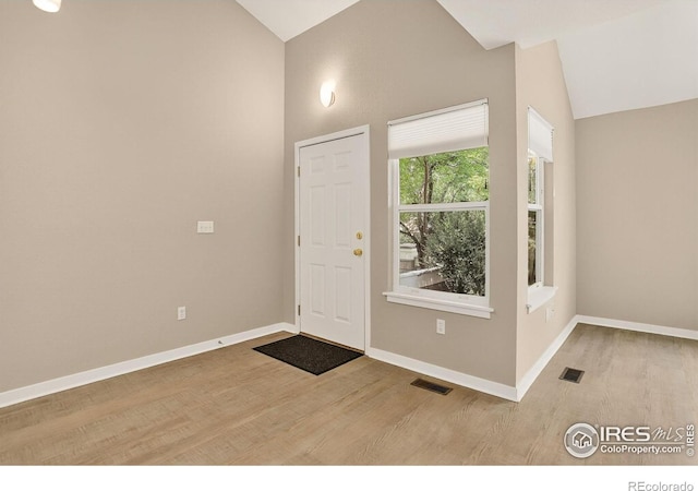 121 Rowena Pl, Lafayette, CO 80026 - photo 2