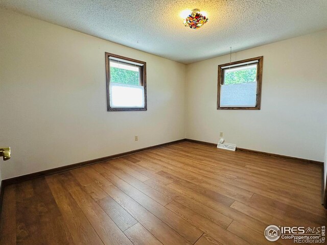 2936 Colgate Dr, Longmont, CO 80503 - photo 18