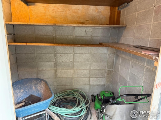 717 W 36th St, Loveland, CO 80538 - photo 17