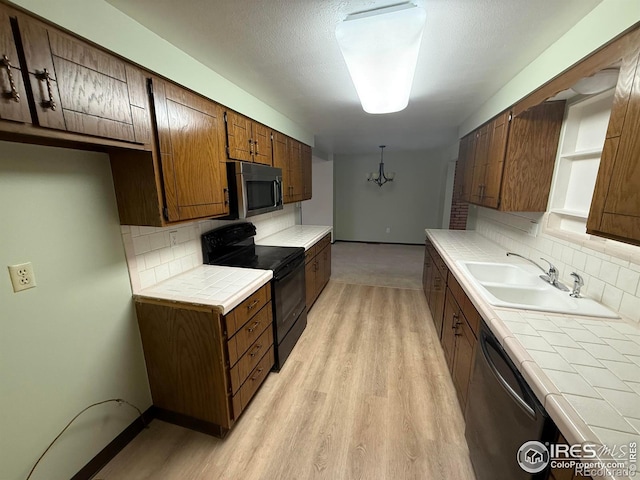 717 W 36th St, Loveland, CO 80538 - photo 26