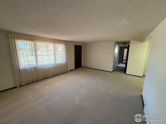 717 W 36th St, Loveland, CO 80538 - photo 32